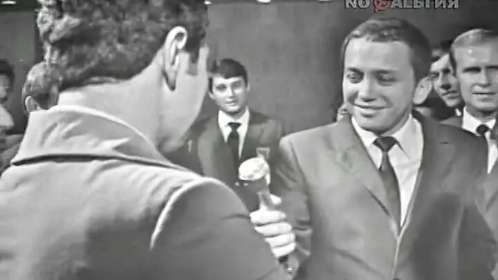 Александр Масляков в молодости.  фото: картинки яндекса.