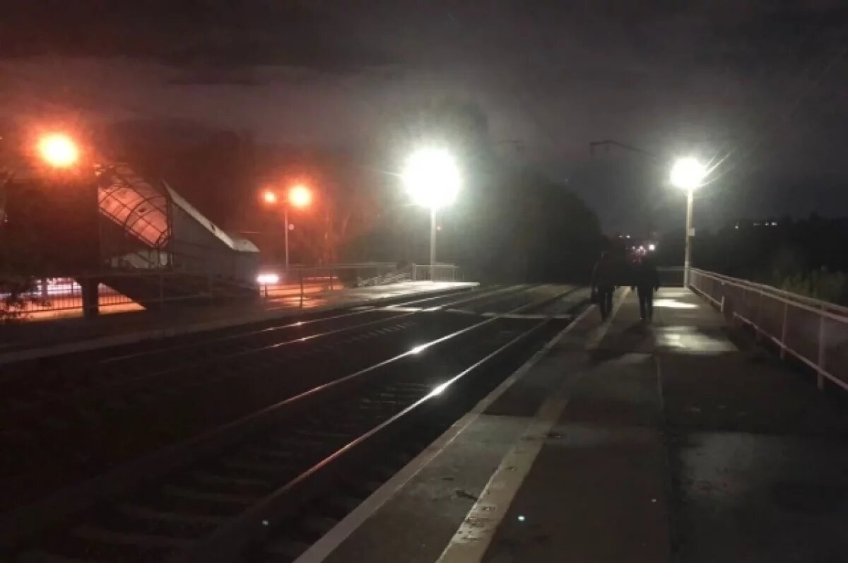    Трагедия в Новосибирске: 59-летняя женщина погибла под колесами поезда