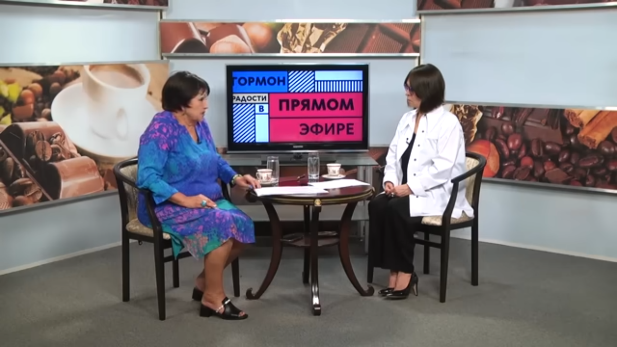 Светлое будущее демотиватор. Москва в будущем. Летающий город будущего. Летающие машины в будущем. Город будущего на планете земля.