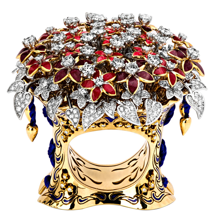 Кольцо BOUQUET из комбинированного золота с бриллиантами и эмалью