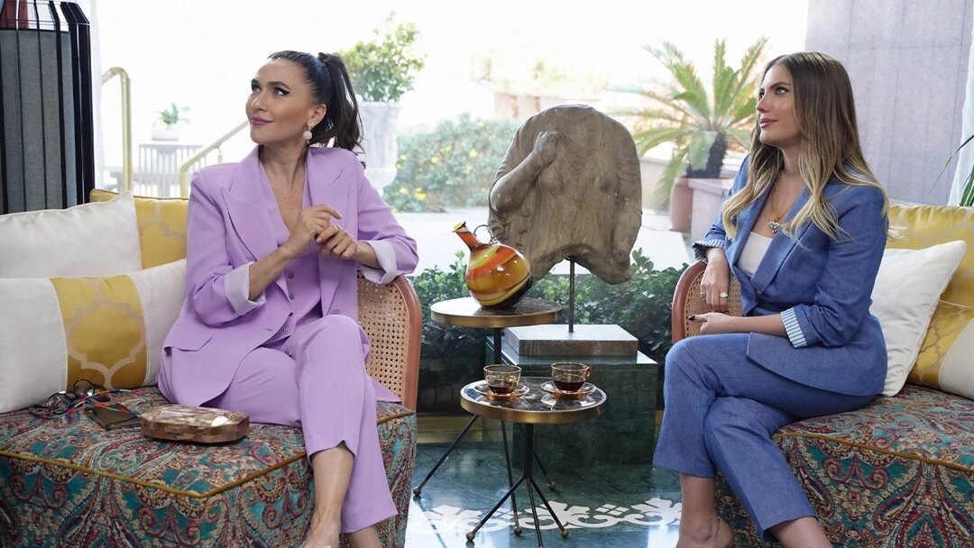 Шеввал Сам и Эда Эдже в сериале "Запретный плод"