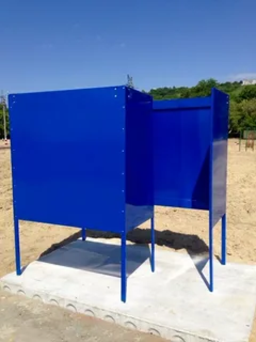 Обычная пляжная раздевалка