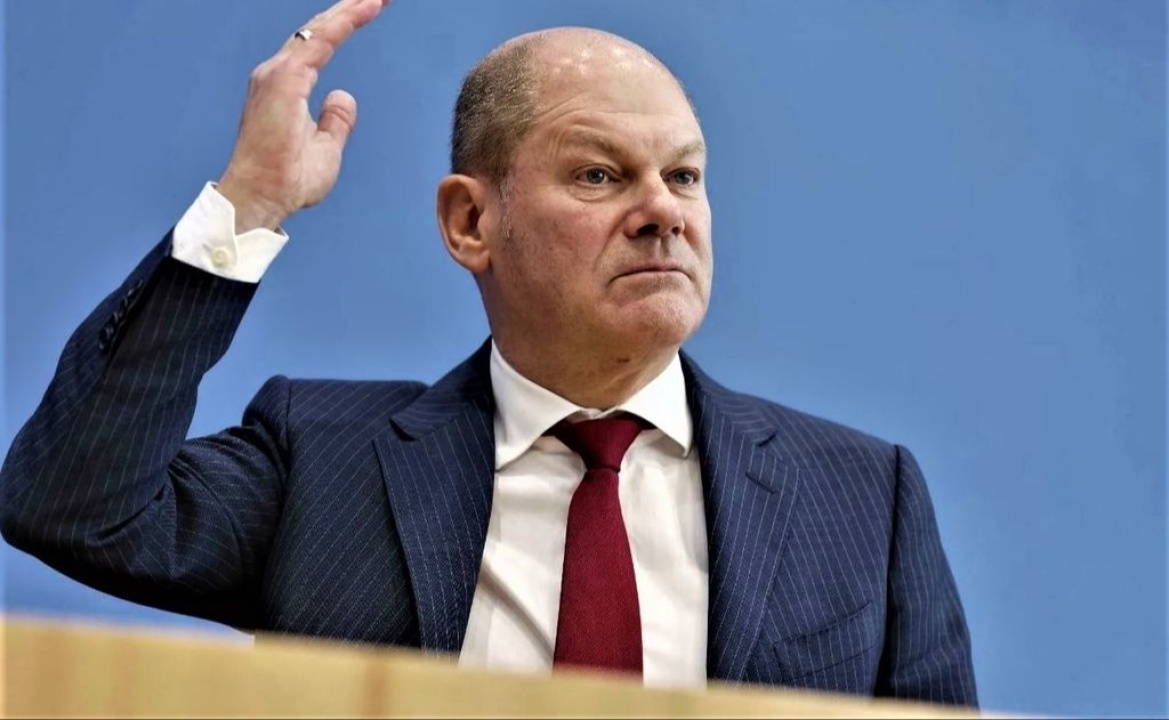    Депутат Белик назвал слова Шольца о переговорах с Россией по Украине уловкой