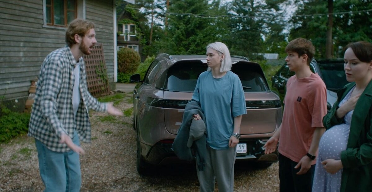 Фрагмент из сериала "Трудная" Источник: Яндекс картинки