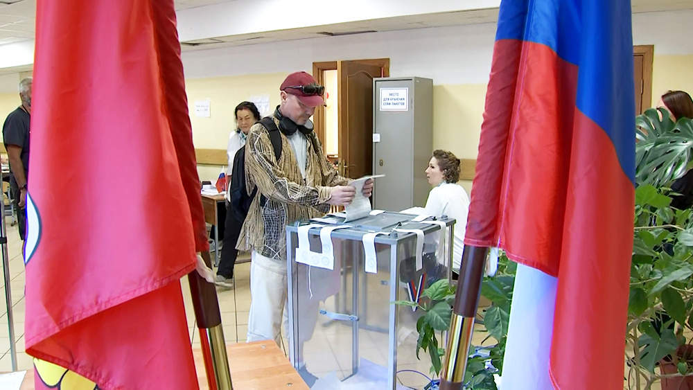    © АО "ТВ Центр"