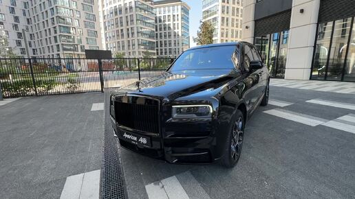 Автомобиль-алмаз — Rolls-Royce Cullinan Black Badge / 2021