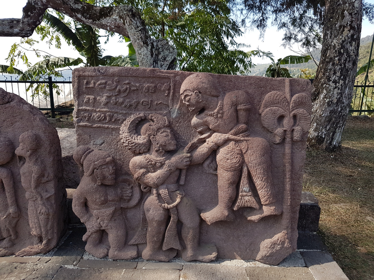   .        1361 .   (1439 . ..).