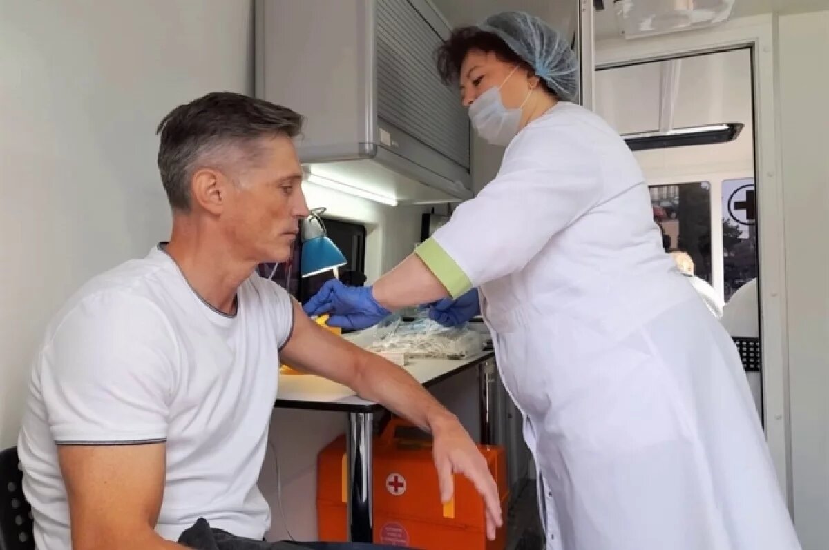    В Минздраве рассказали, где работают мобильные пункты вакцинации от гриппа