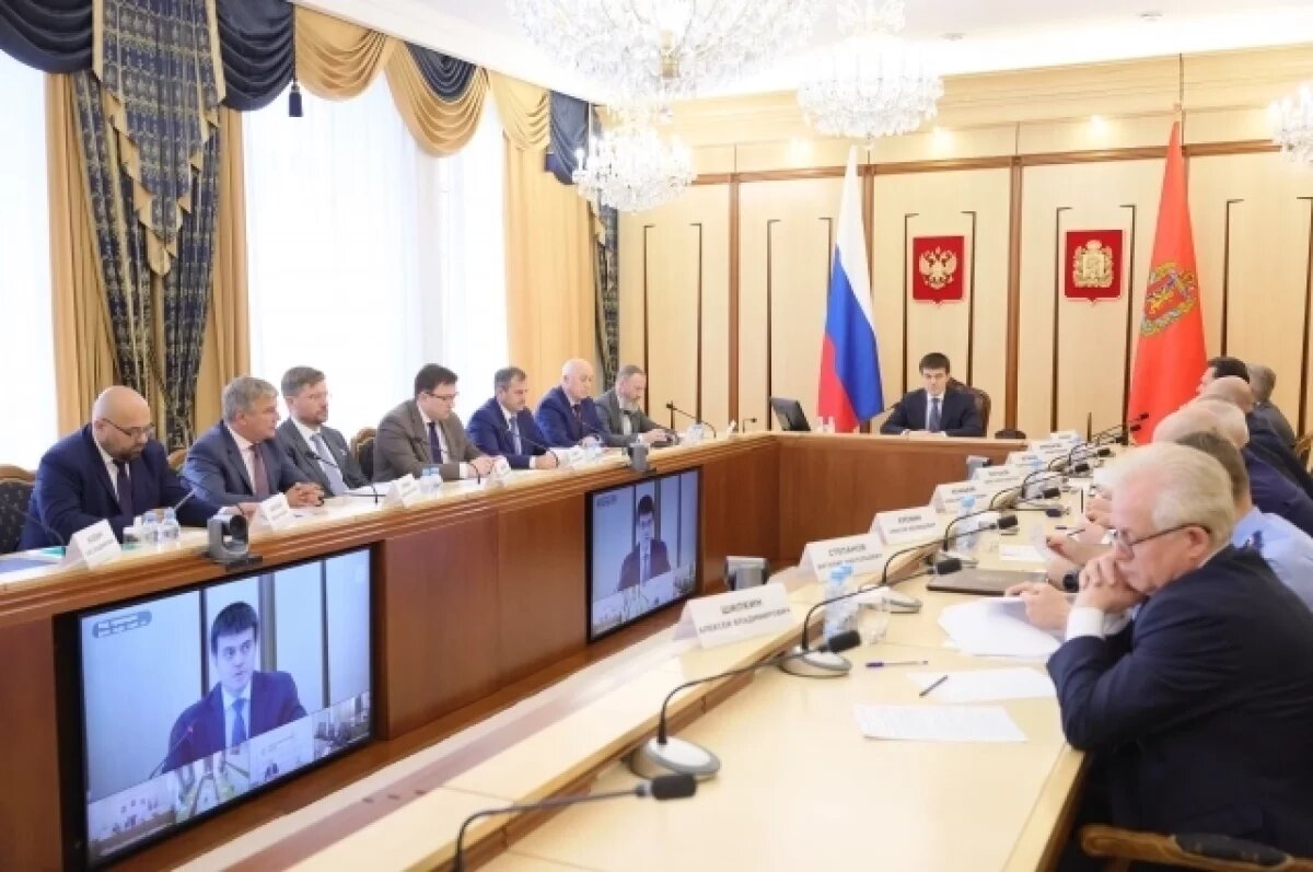    Михаил Котюков раскритиковал затянувшуюся подготовку к отопительному сезону