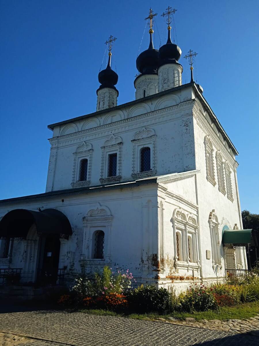 Александровский мужской монастырь