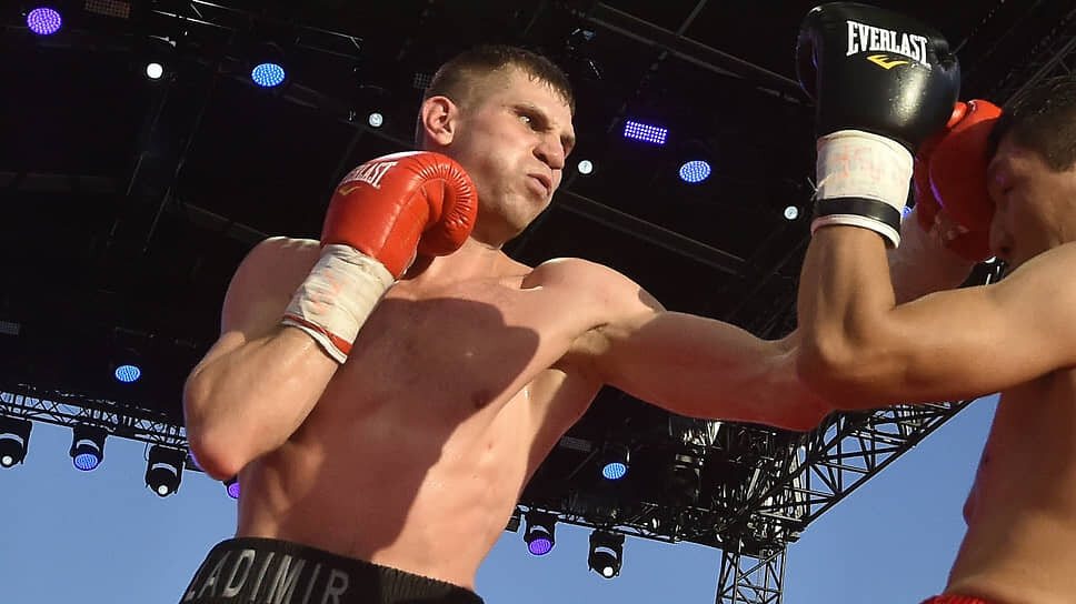 Фото: Анатолий Жданов / Коммерсантъ📷Владимир Шишкин, который не проиграл в профессиональной карьере ни одного боя, дождался шанса завоевать чемпионское звание