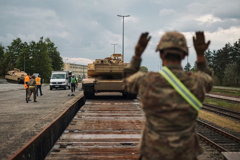 Официальный сайт Минобороны США www.defense.gov📷
