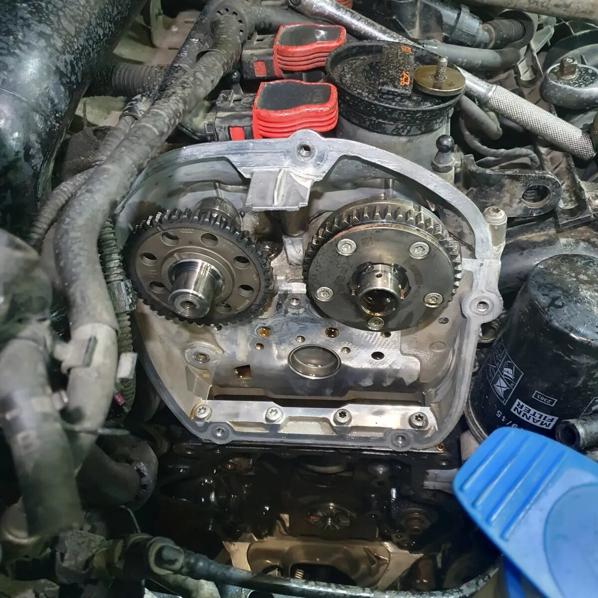 Демонтировали цепь и башмаки ГРМ