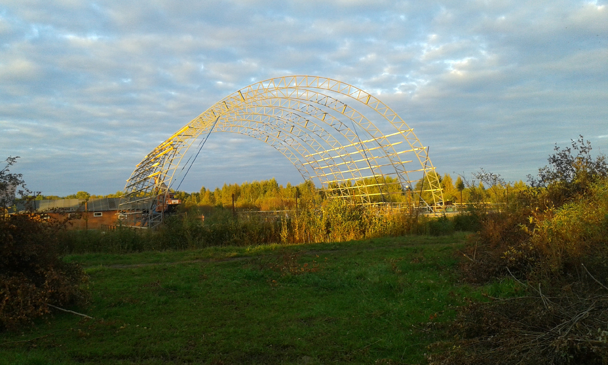 крытый манеж