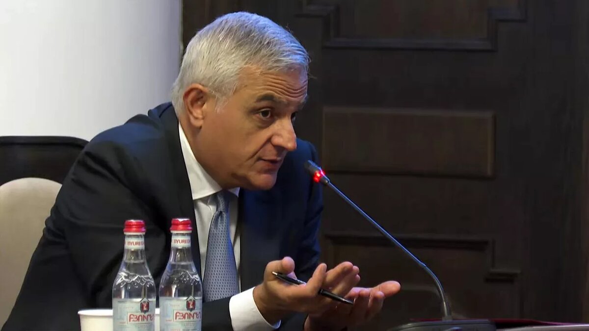 © Photo : press office of the Government of RA