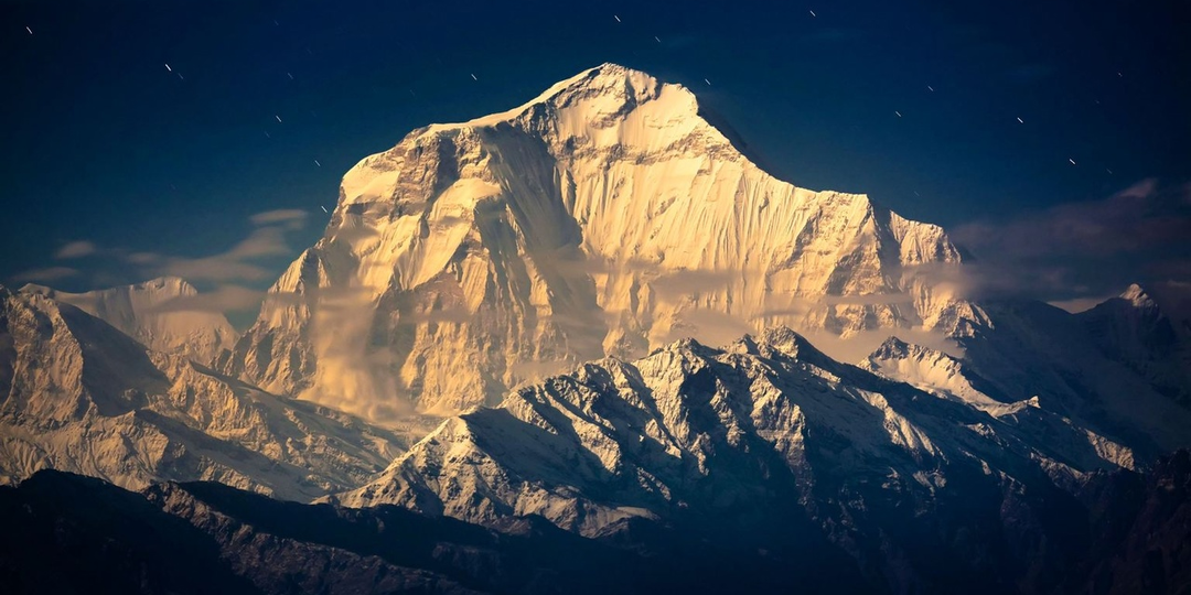 Быстрый старт российской команды на Дхаулагири.