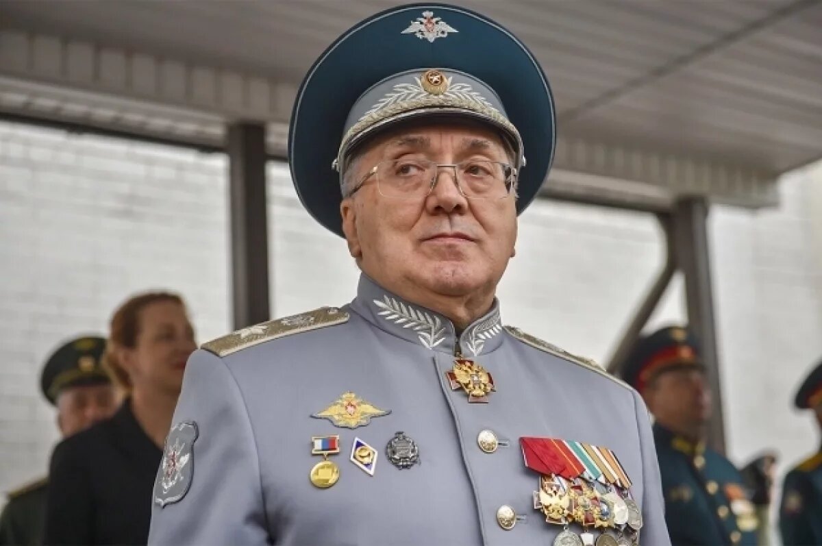    Бывший замминистра обороны РФ Цаликов может стать депутатом Хурала Тувы