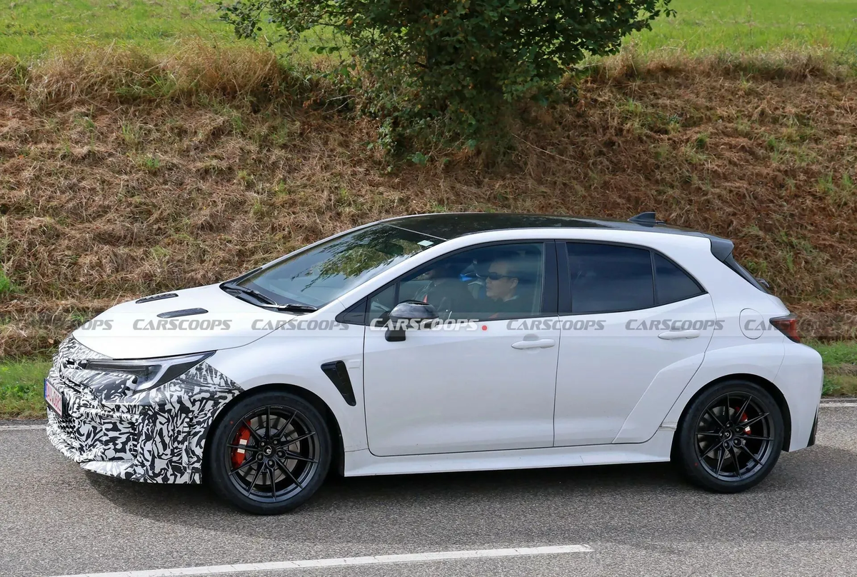 Фото carscoops  📷
