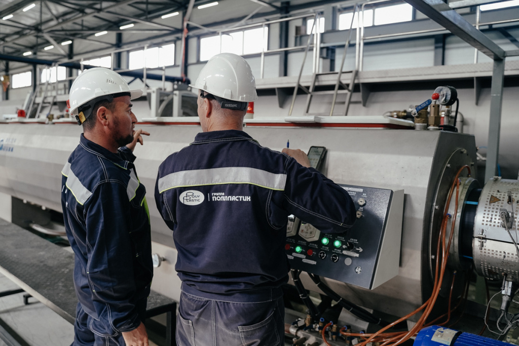 Инвестор создаст 185 высокотехнологичных рабочих мест / Фото: Оксана Шишенко. Правительство Приморского края