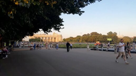 Сентябрь. Закатная Москва. Парк Горького