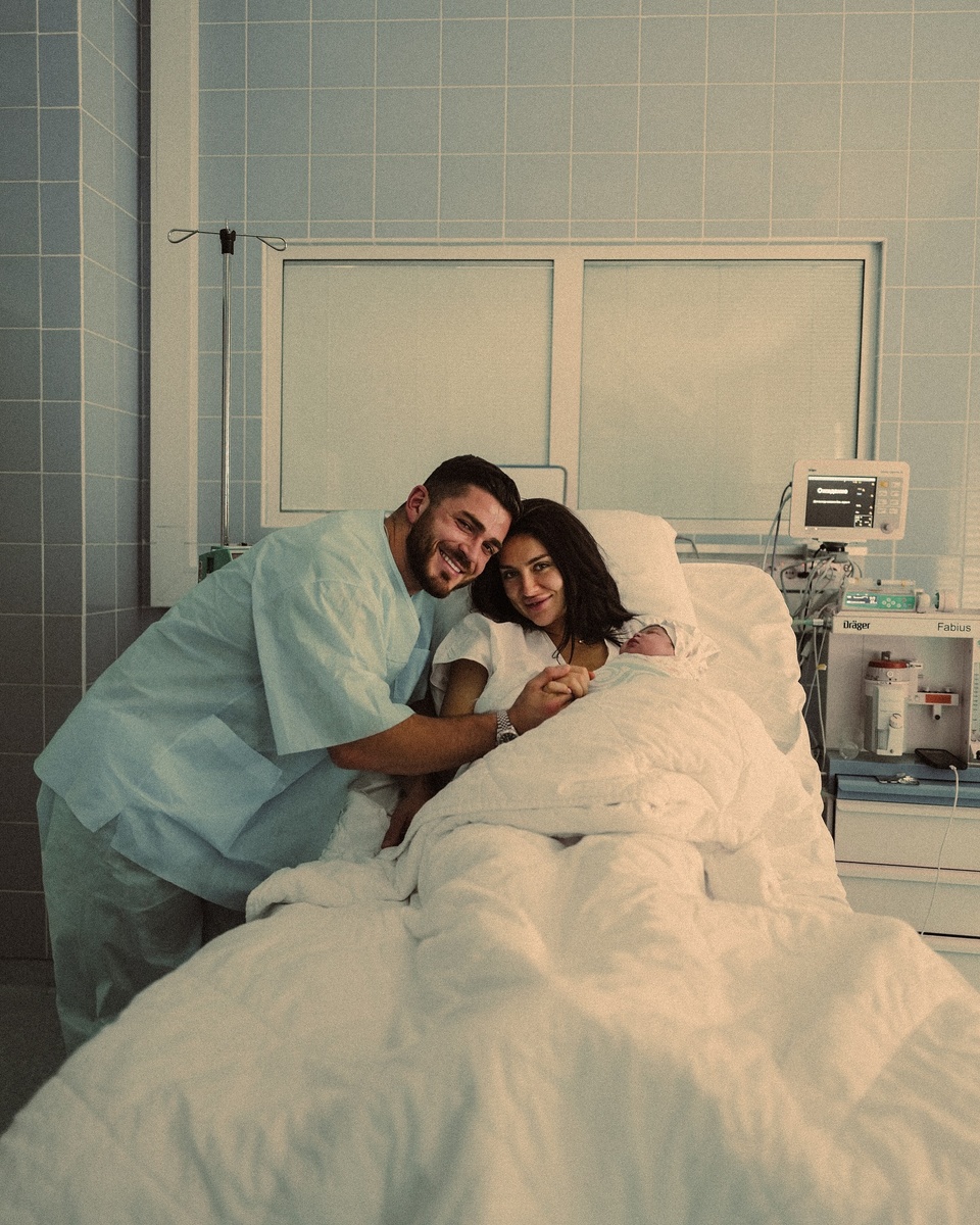 Татьяна и Роман в роддоме