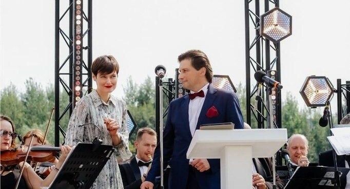    Движение первых