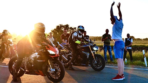 МОТО БИТВА: Aprilia RSV4 vs TRIUMPH TRIPLE 1200RR vs Suzuki GSX-R vs Kawasaki Z1000