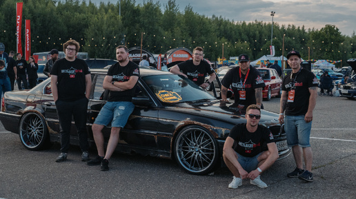 Эстетика легендарных олдовых BMW. Валим по трассе на фестиваль BIMMERDAYS 2023.