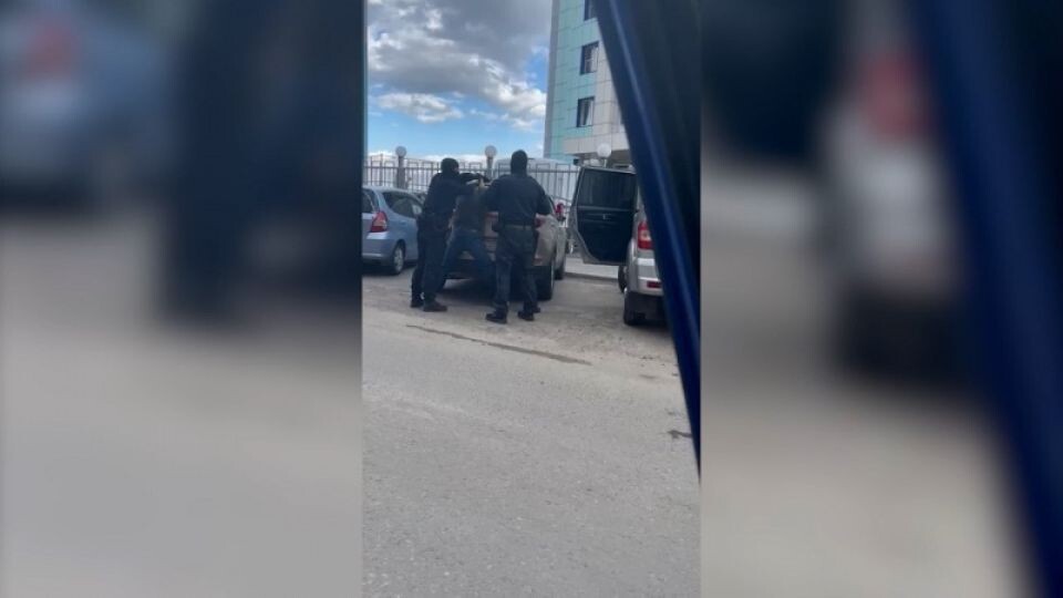    Задержание подозреваемых. Источник: 22.мвд.рф