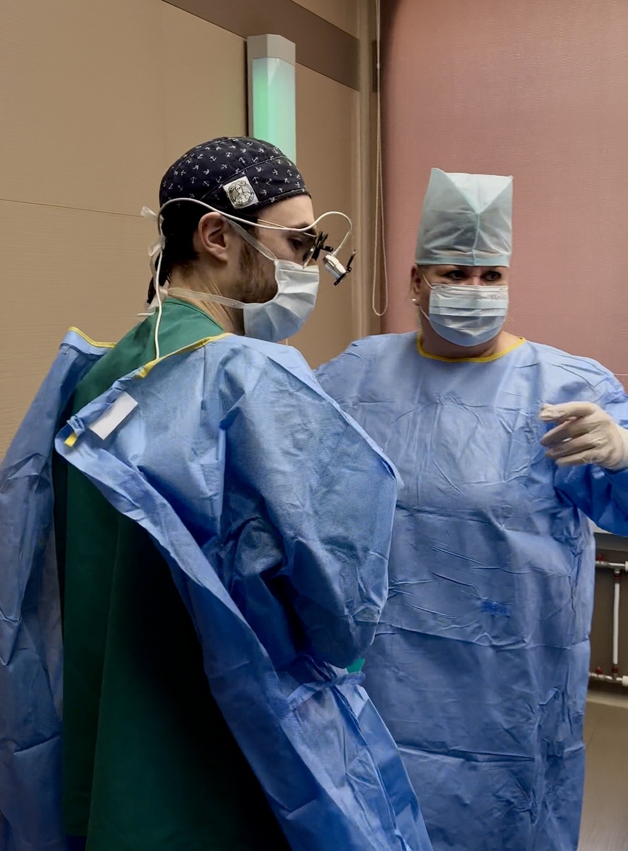 Не скафандр, но тоже имеем свой костюм супергероя