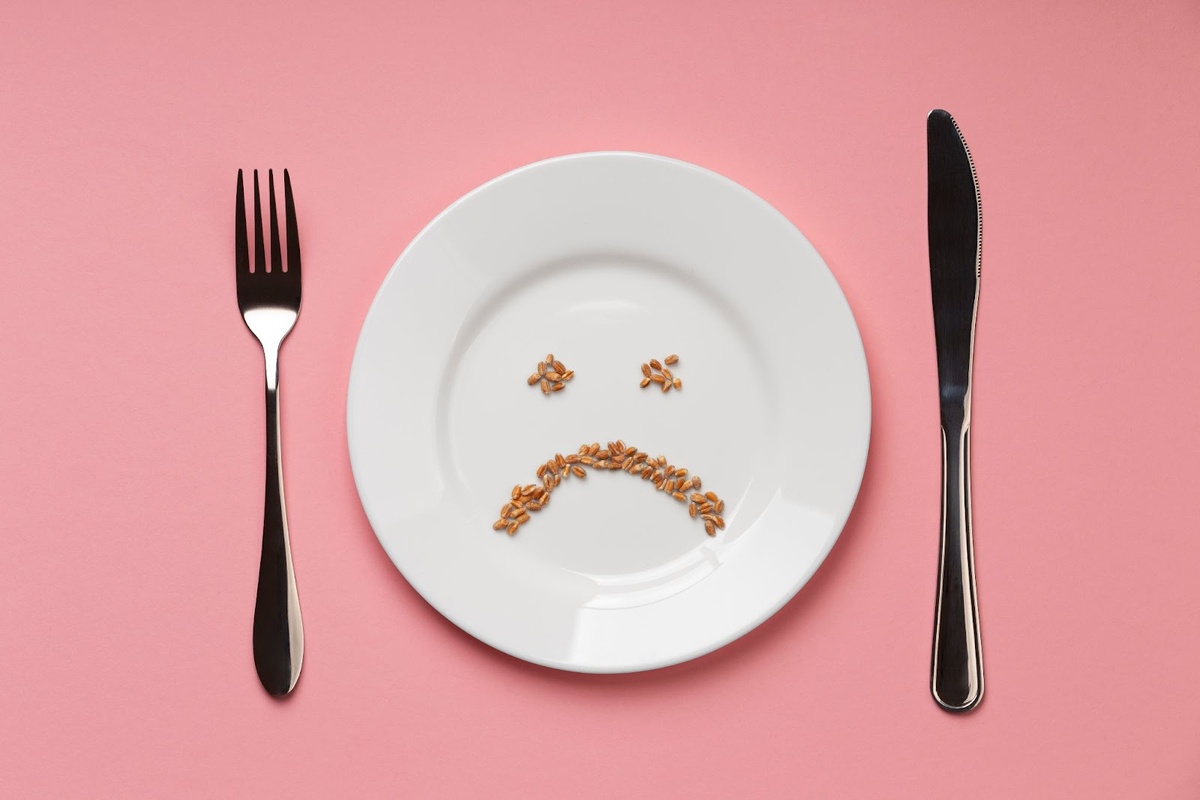 Источник изображения: <a href="https://ru.freepik.com/free-photo/top-view-food-crisis-concept-with-plate_40477114.htm#fromView=search&page=1&position=49&uuid=f0181312-7e4e-454c-a062-93d471aa1c20">Изображение от freepik</a>