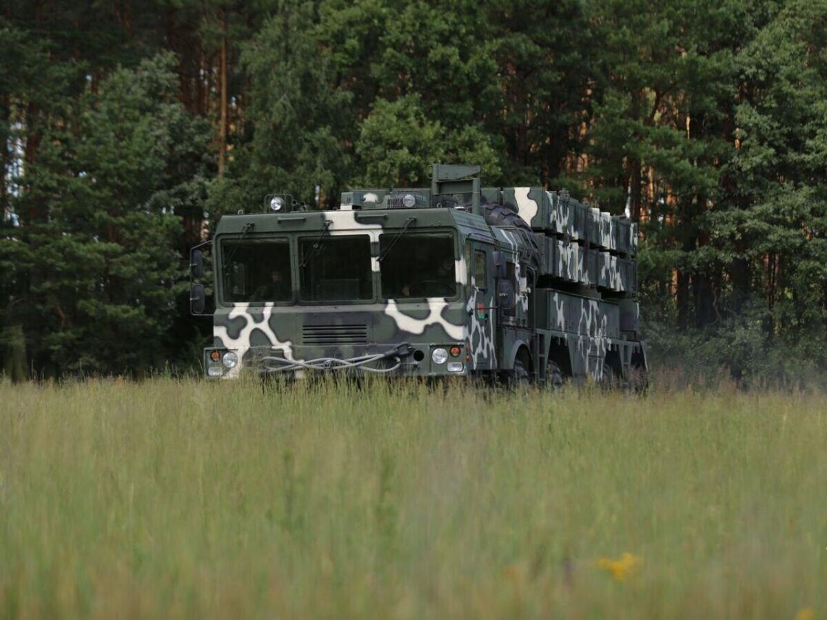    Дивизион РСЗО "Полонез" выполняет задачи по прикрытию участков государственной границы Белоруссии© Фото : Ваяр / Константин Белявский