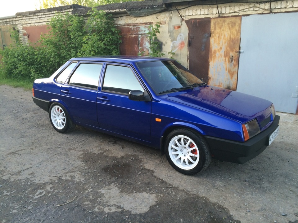 ВАЗ-21099