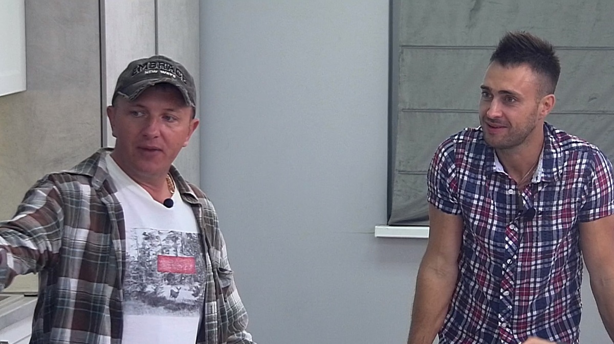 Илья Яббаров и Алексей Безус (фото из эфира на «Okko»)