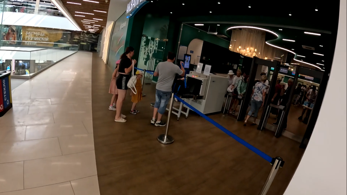 Вход в аквапарк