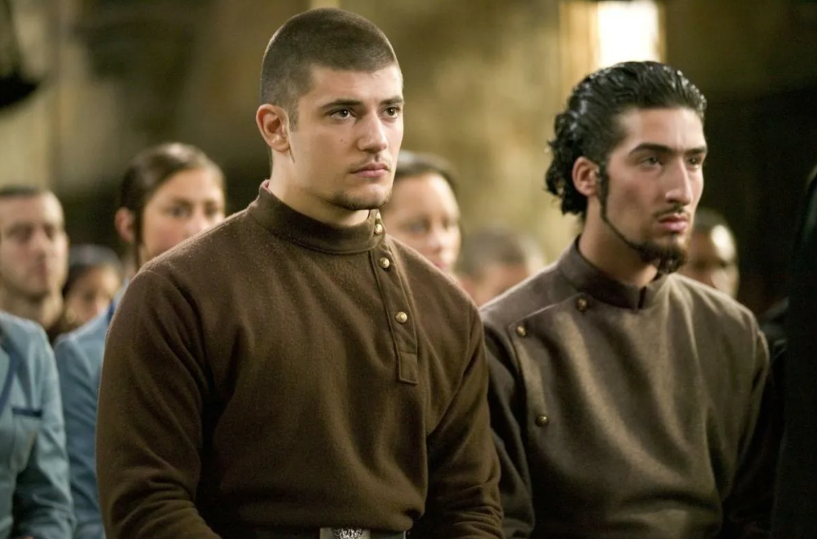 Станислав Яневский в роли Виктора Крама