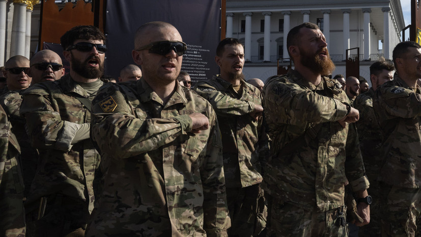     Боевики батальона «Азов» AP Efrem Lukatsky