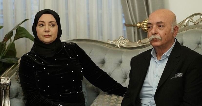 Пембе с мужем Абдуллой. Кадр из сериала "Клюквенный Щербет"