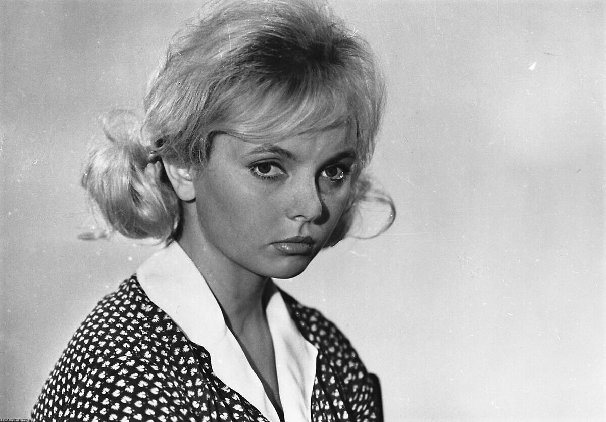 «Самый медленный поезд», 1963. Нонна Новосядлова – Лена (озвучивает Мария Виноградова)