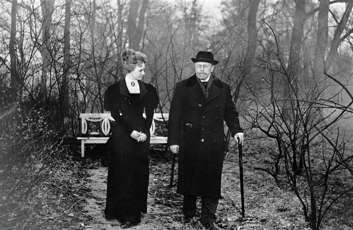 «В городе С.», 1966. Нонна Новосядлова – Екатерина Ивановна Туркина (Котик)