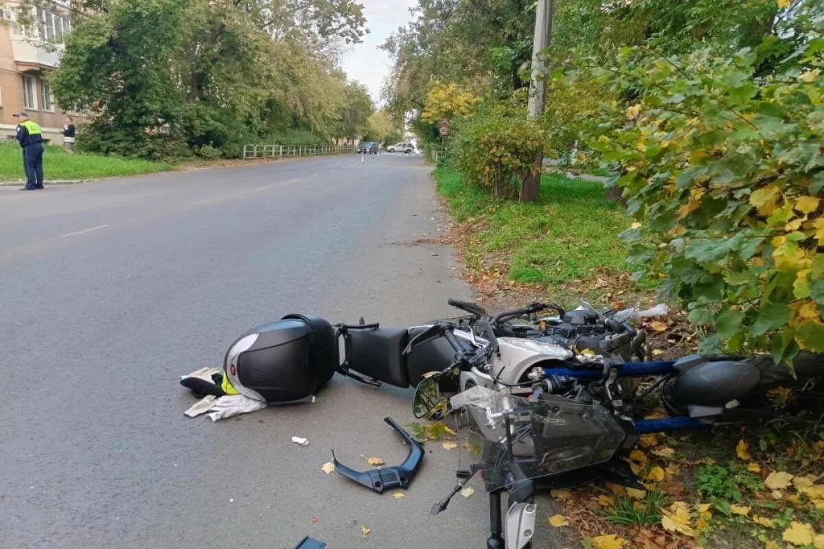    Мотоциклист сбил женщину на пешеходном переходе в Озёрске