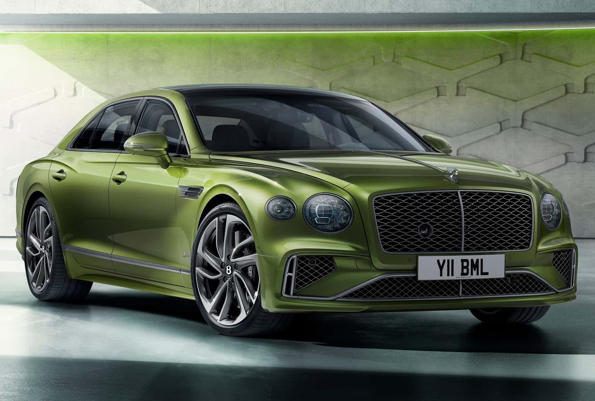 Bentley Flying Spur 2025 модельного года 