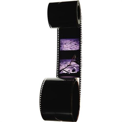      Дубликат 70-миллиметровой пленки, использованной на Луне астронавтами «Аполлон-11», из личного архива Базза Олдрина. Продана на аукционе в 2008 году примерно за 6000 долларов. Из открытых источников.