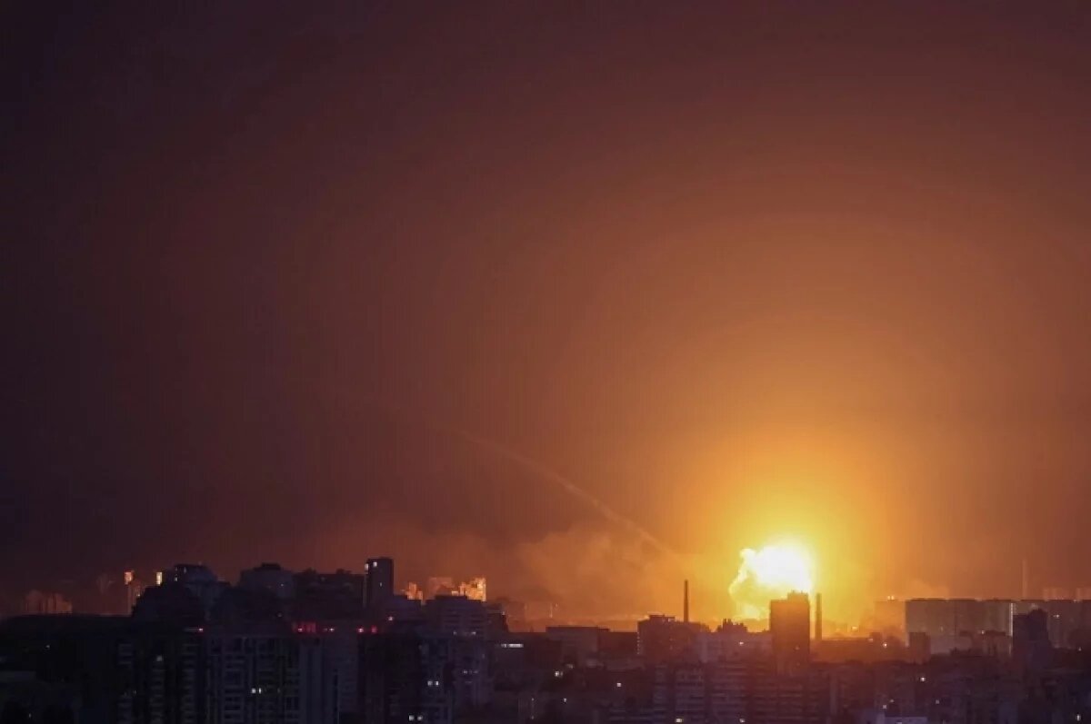    Рвем зло на куски.