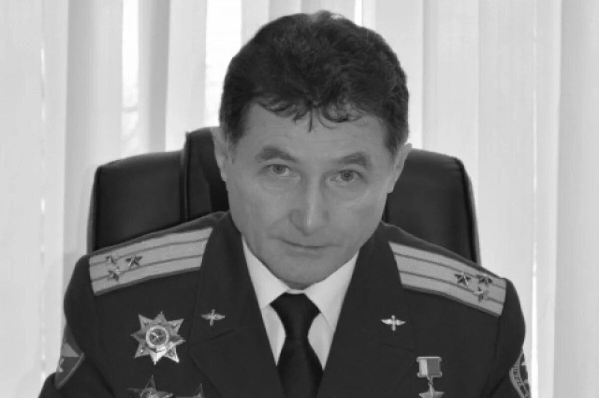    Прощание с Родобольским пройдет в Окружном доме офицеров в Екатеринбурге