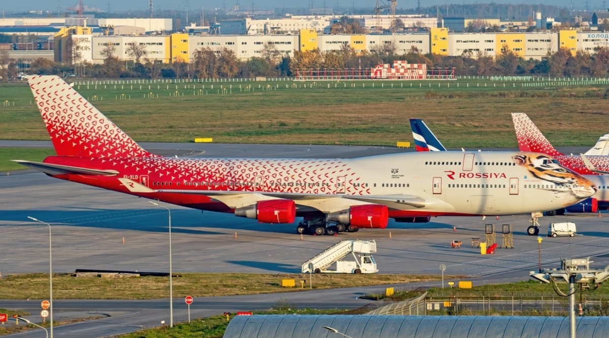 Boeing 747-400 А/К «Россия»