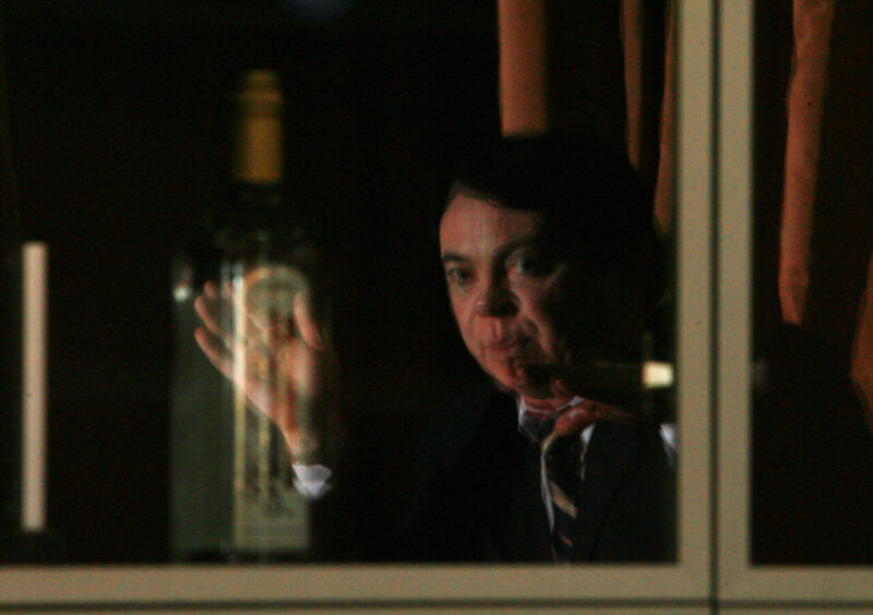 Виктор Якуба. Еще относительно молод, но уже вроде как красит волосы. Фото: Столица С 