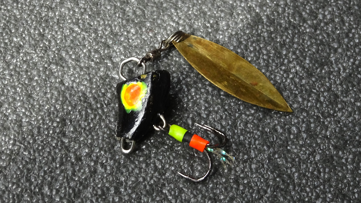 Тейл-спиннер из чебурашки