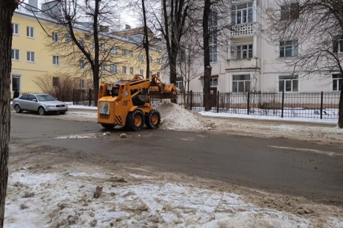    Для уборки снега в Калуге закупят дополнительные 10 единиц спецтехники