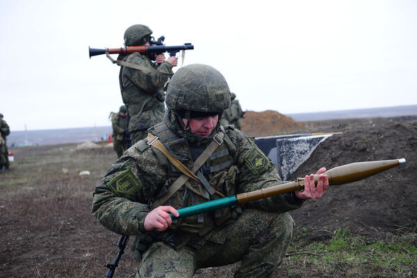 Российские военные на учениях в Ростовской области, декабрь 2021 года / AP